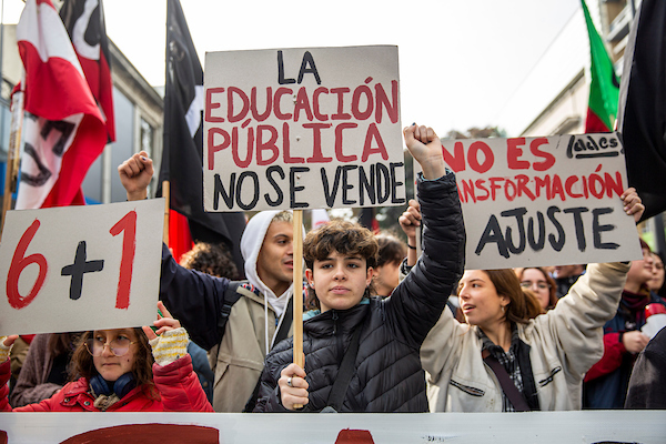 ENSEÑANZA Y FILOSOFÍA: ESCENARIOS, POSIBILIDADES Y&nbsp;HORIZONTES
