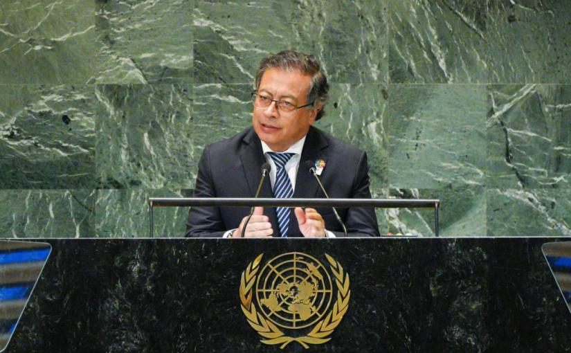 Gustavo Petro: «No es la hora de los gobiernos, es la hora de los pueblos del&nbsp;mundo»