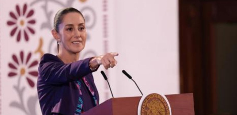 México: Electricidad y Petróleo empresas&nbsp;públicas