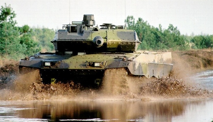 Jeremy Corbyn: “Soy muy escéptico respecto al embargo de armas anunciado por Keir&nbsp;Starmer”