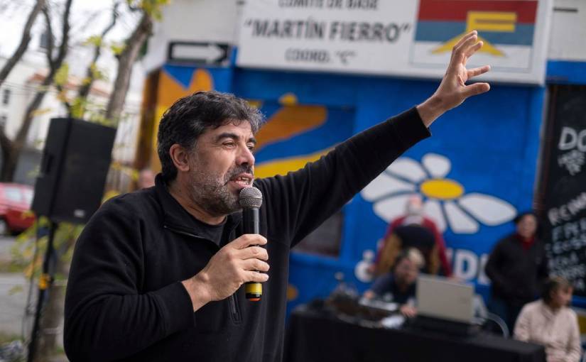 Oscar Andrade: «O la humanidad construye una perspectiva anticapitalista o&nbsp;sucumbe»