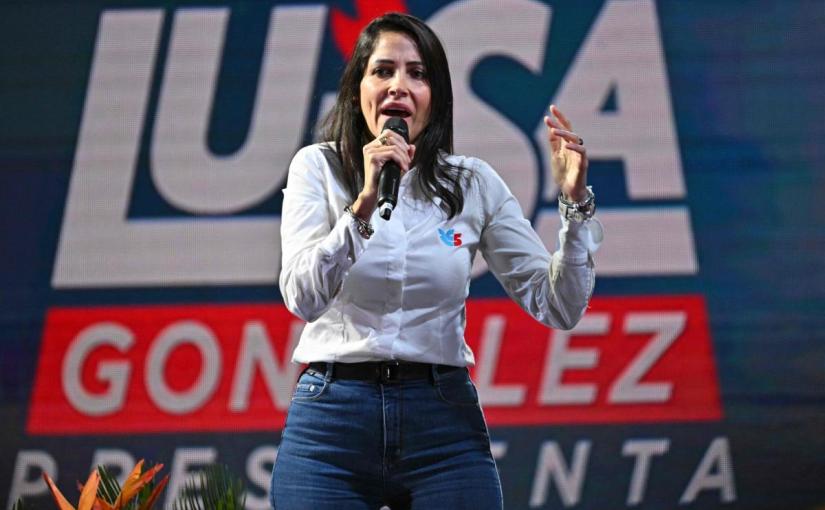 Entre el miedo y la esperanza: ¿será posible una primera Presidenta en&nbsp;Ecuador?