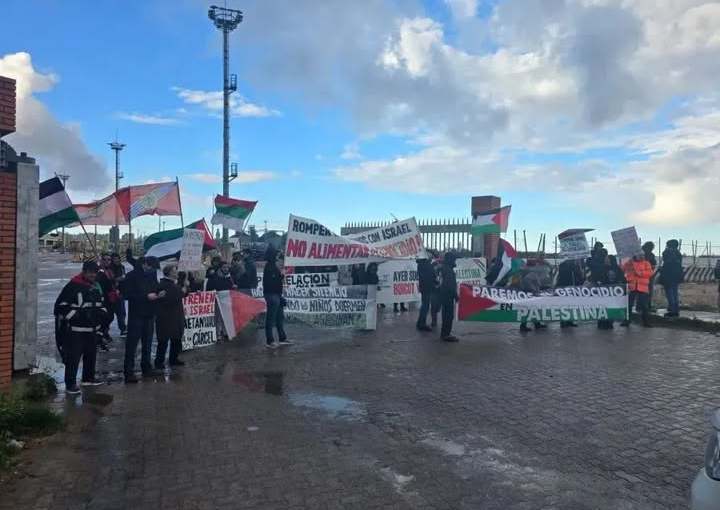 Uruguay. Solidaridad con Palestina, manifiestan en Puerto de&nbsp;Montevideo