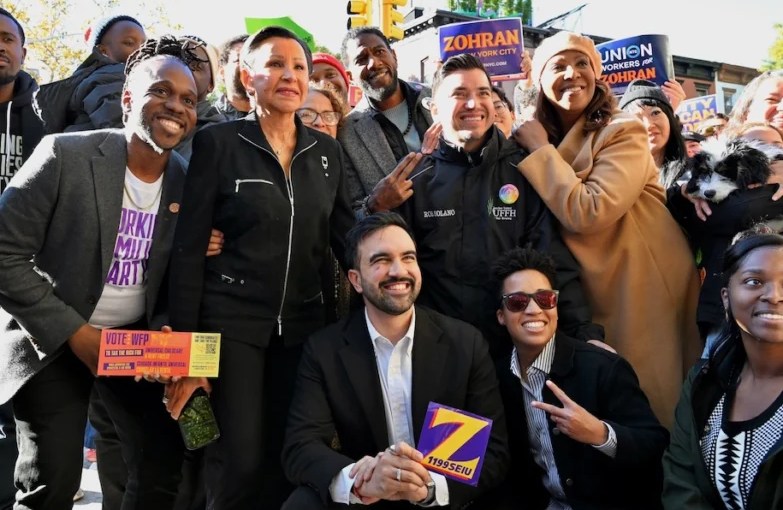 Cómo Zohran Mamdani triunfó sobre un establishment&nbsp;decrépito